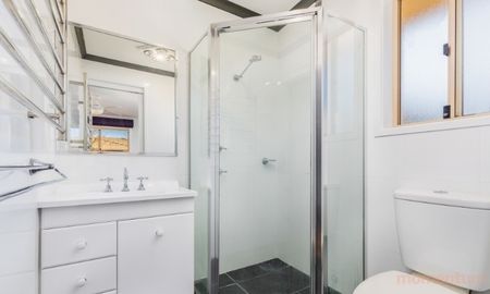 41 Alec Hope Crescent, Franklin ACT 2913 - House For Rent | Domain - Photo 3