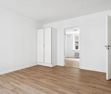 Indbydende 2-værelses lejlighed tæt på Aalborg Banegård - Foto 1