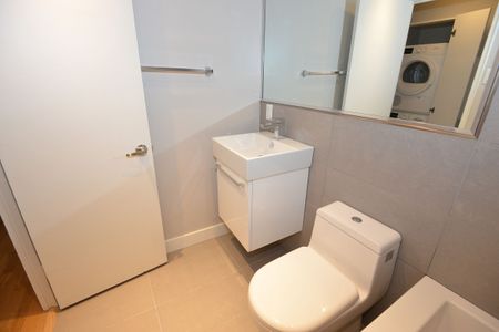 111 Lawton Boulevard - Photo 4