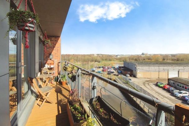 Cable Place - Photo 1