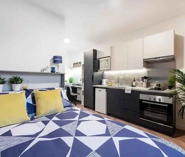 Standard Studio - Photo 2