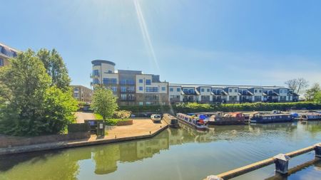 The Waterfront, Hertford - Photo 5