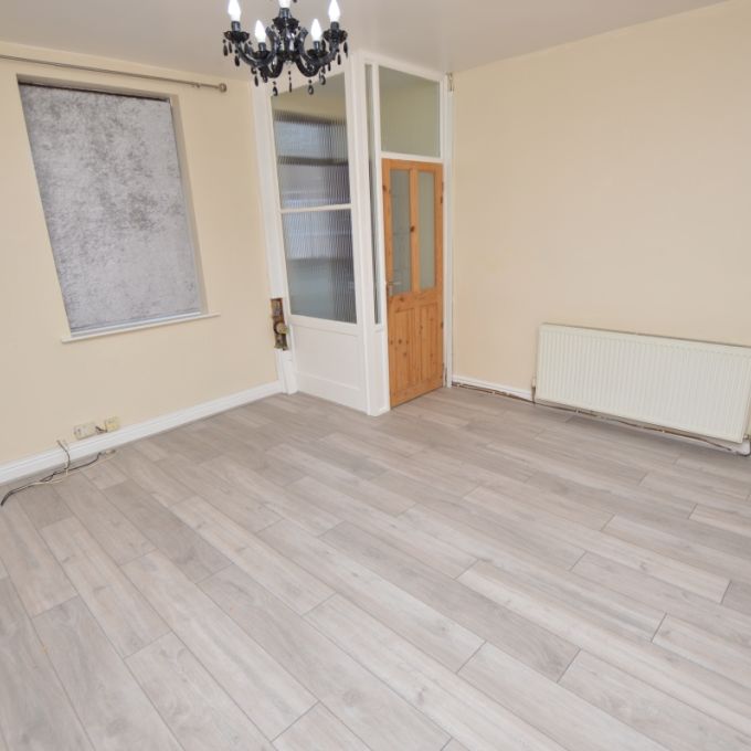 2 Bedroom Terraced House - Photo 1