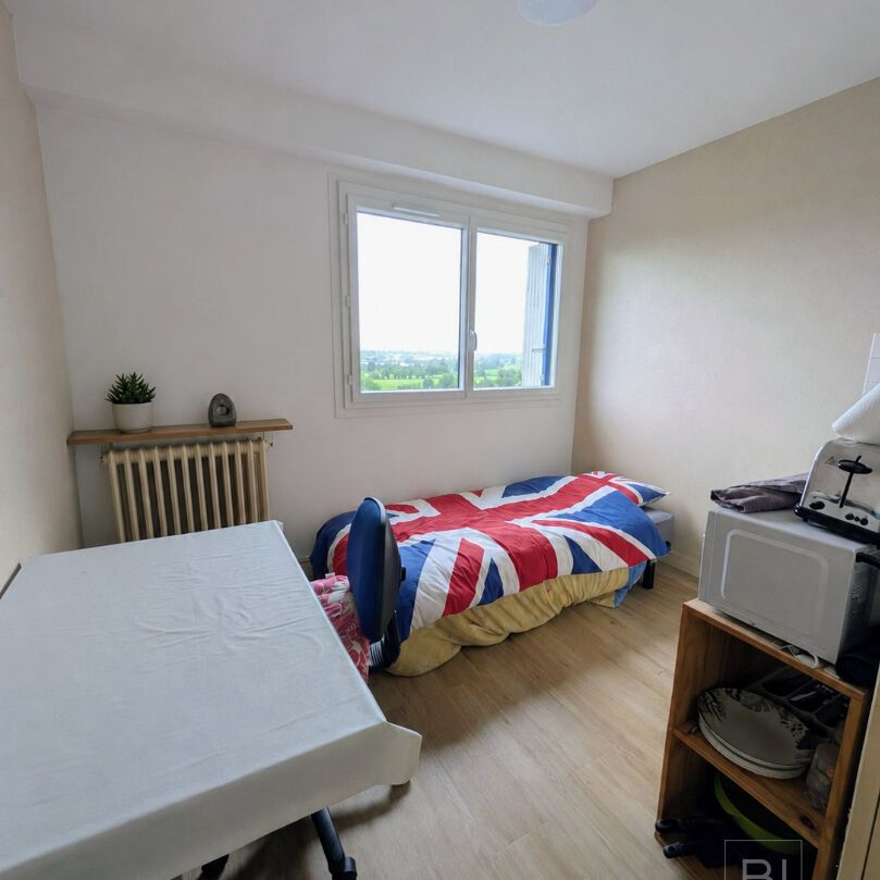 Location Appartement 1 pièce 11m² VITRE 35500 - Photo 1