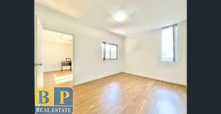 Total new timber floor one bedroom plus spacious study room - Photo 4