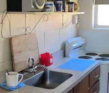 Cozy Studio Unit - Photo 4
