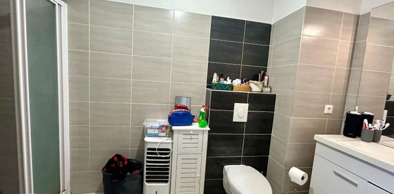 Location Appartement 1 pièce 23m² BOUJAN SUR LIBRON 34760 - Photo 2