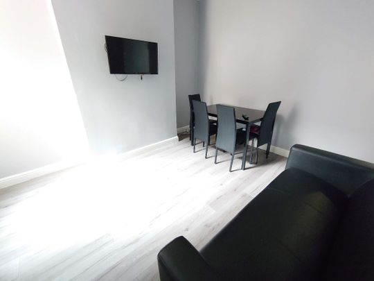 Leopold Rd, Kensington Fields. - Photo 1