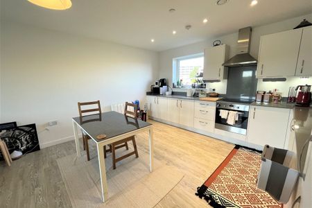 Colnebank Drive - Photo 2