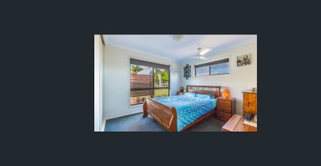 Fully Fenced Brink Home on Corner Block - Photo 4