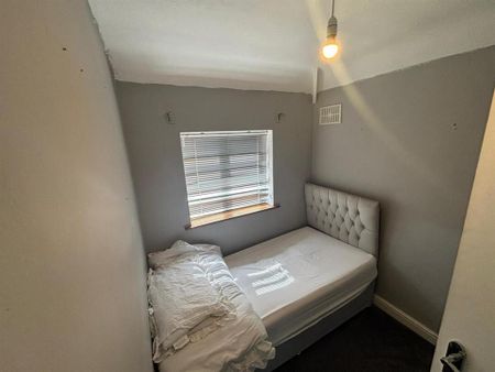 4 bedroom house to rent - Photo 4