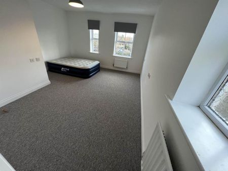 4 bedroom house to rent - Photo 3