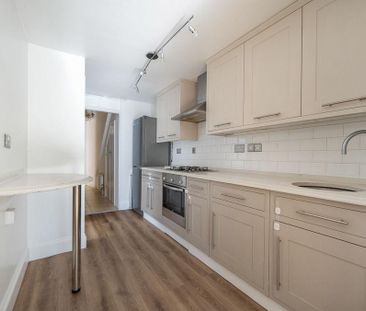 2 bedroom apartment to rent - Photo 3