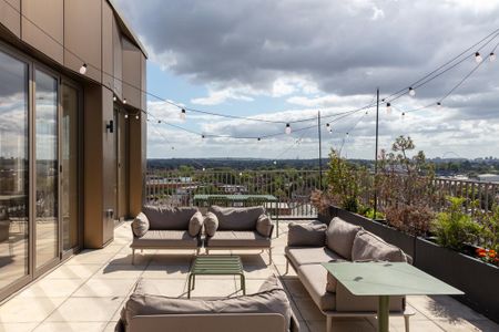 Studio to rent - Photo 2