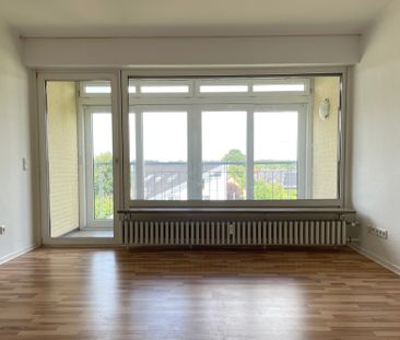 2-Zimmer-Wohnung mit Loggia in sehr gepflegtem Mehrfamilenhaus mit ... - Photo 1