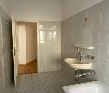 Gemütliche 2 Raumwohnung mit Einbauküche in Schloßchemnitz - Photo 2