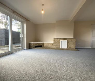 2 bedroom end of terrace house to rent - Photo 5