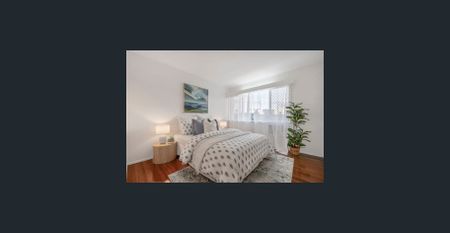 Elevated Comfort with Extra Living Below – Rent This Condon Gem Today! - Photo 4