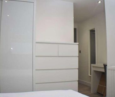 Priestgate, Peterborough, PE1 - Photo 1