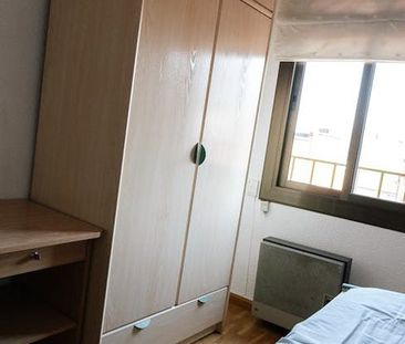 Carrer de Rius i Carrió, L'Hospitalet de Llobregat, Catalonia 08904 - Photo 6