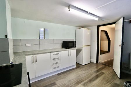 1 bedroom apartment to rent - Photo 4