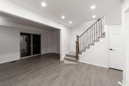 For Lease - 400 Mississauga Valley Boulevard Unit# 76, Mississauga, Ontario - Photo 2