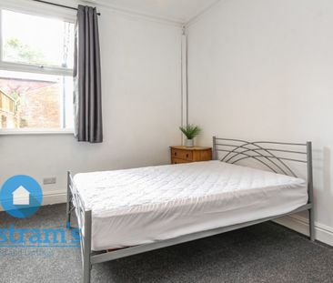 6 bed End Terraced House for Rent - Photo 6