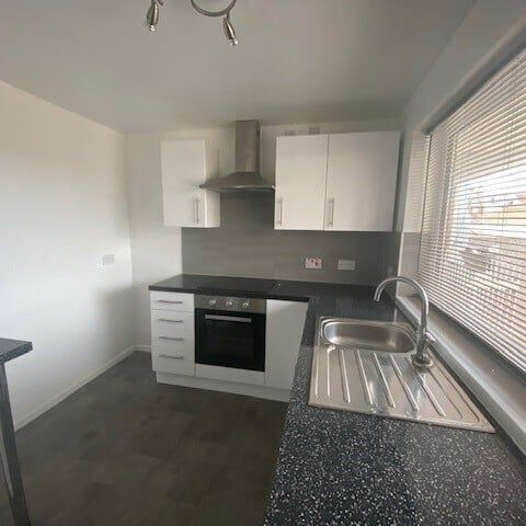 Park Street - Photo 1