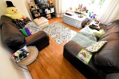 4 bedroom Flat in Otley Road, Leeds - Photo 4