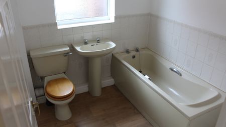 Hall Lane, Drayton, NR8 6DR - Photo 3