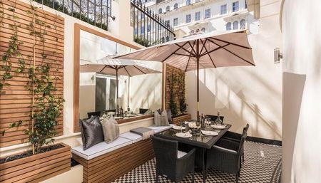 Kensington Gardens Square, Bayswater, W2 4BB, London - Photo 3