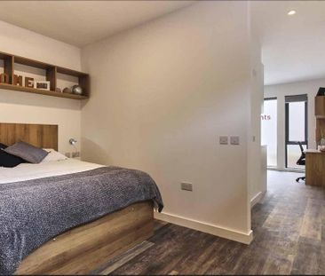 1 bedroom private hall to rent - Photo 2