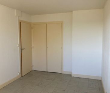 Location Appartement 2 pièces 46m² - Photo 3