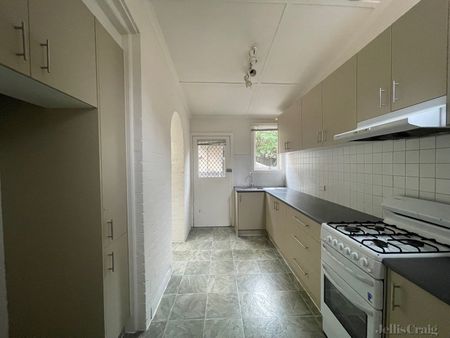 591 Queensberry Street, North Melbourne - Photo 2