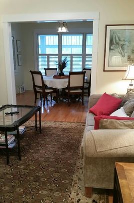 Monthly 4BR/ 2.5 Bath Classic Furnished Home on Univeristy Drive - $3000/mo plus utilities - Photo 1