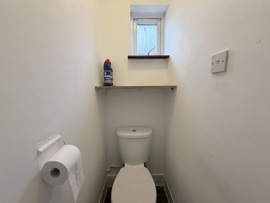 3 bedroom maisonette to rent - Photo 1