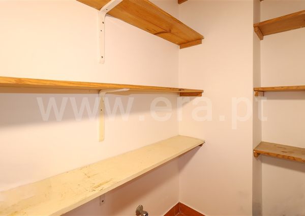 Apartment T2 / Torres Vedras, Santa Maria, São Pedro e Matacães