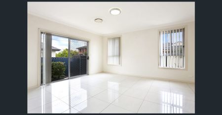 PERFECT FAMILY HOME - Photo 2