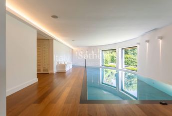 Maestosa villa sulle colline di Lucca