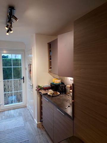 2 Bed Flat, Scott Hall Road, LS17 - Photo 5