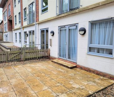 2 bedroom apartment to rent - Photo 6
