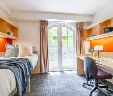 North Melbourne - Photo 5