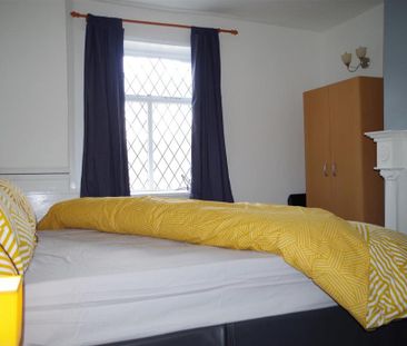 1 bedroom in a house share to rent - Photo 6