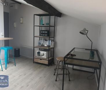 Location Appartement 1 pièce 15m² POITIERS 86000 - Photo 1