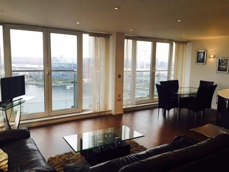 3 bedroom flat to rent - Photo 3