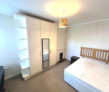 4 bedroom house to rent - Photo 1