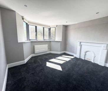 4 bedroom semi-detached house to rent - Photo 2