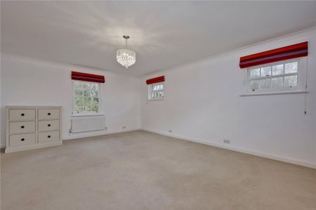 7 bedroom detached house to rent - Photo 4