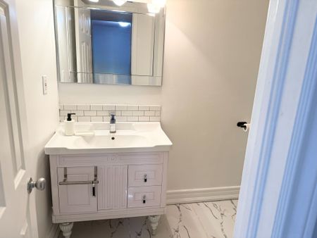 For Lease - 111 Ellington Drive Unit# Basement, Toronto, Ontario - Photo 5