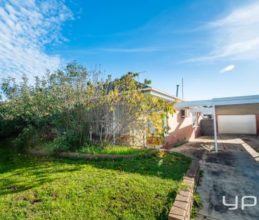 22 Dawson Street, Tullamarine - Photo 3